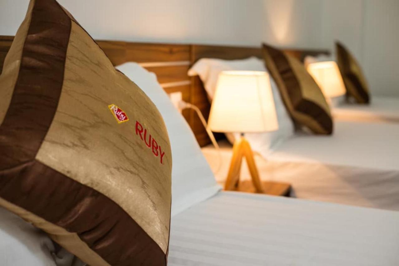Ruby Hotel Cat Ba Dong Khe Sau Kültér fotó