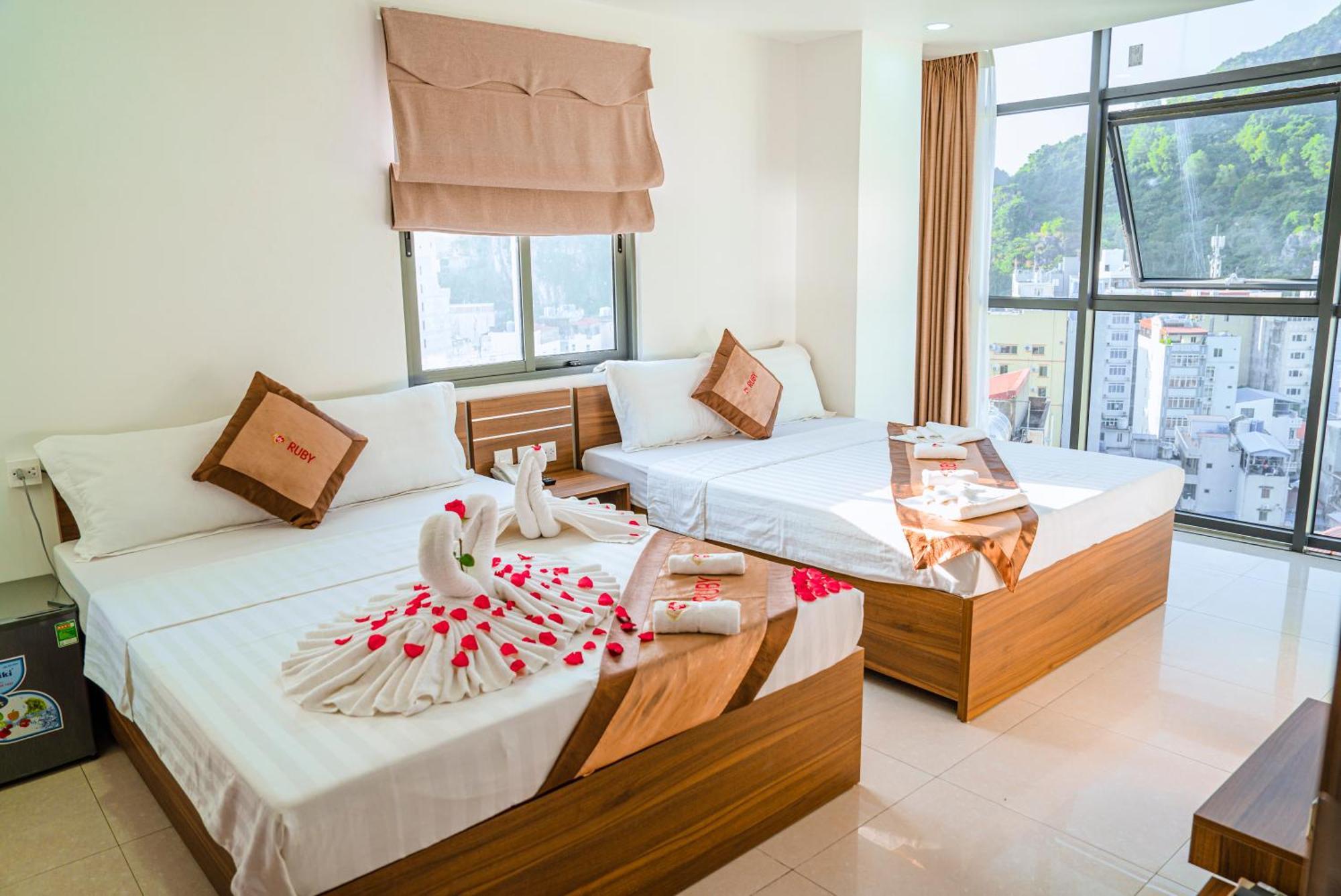 Ruby Hotel Cat Ba Dong Khe Sau Kültér fotó